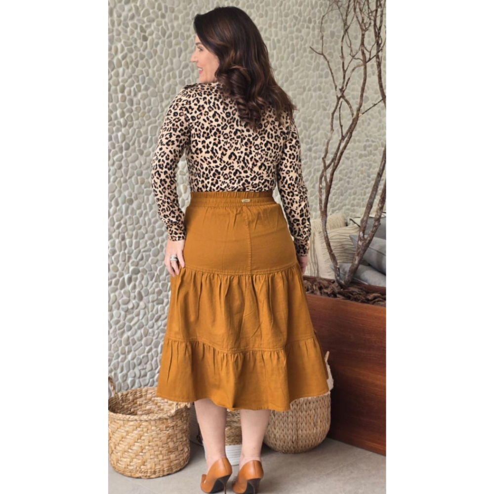 Cacharrel Feminina em Suede Manga Longa