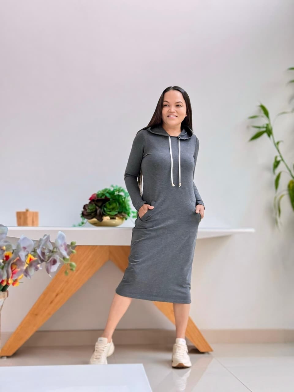 Vestido Jussara Moletinho Capuz Confortável